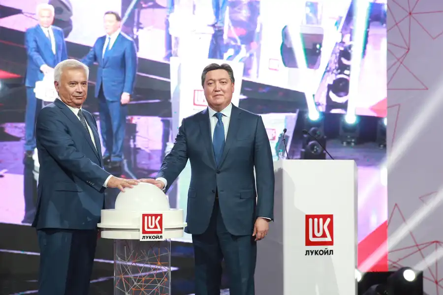 Премьер-Министр РК Аскар Мамин принял участие в открытии завода в Алматинской области 