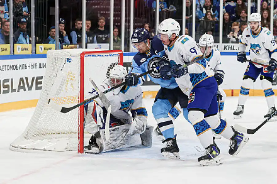 Барыс с минимальным счетом уступил Сибири 