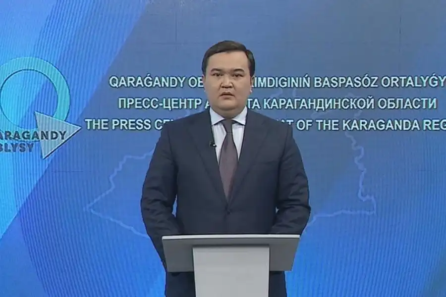 Касымбек о приеме пассажиров из других городов: "В этих самолётах летят не чужие нам люди" 
