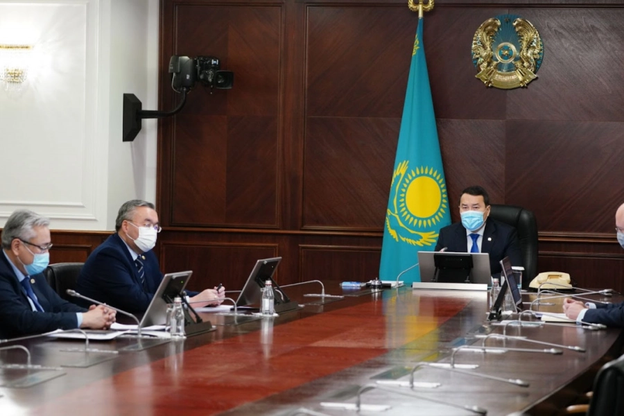И.о. Премьер-Министра РК Алихан Смаилов провел совещание и дал поручения 