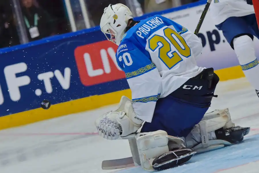 Сборная Казахстана откатилась на пятое место на ЧМ 