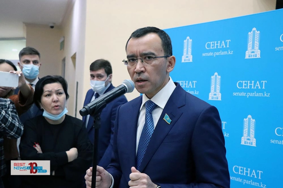 Токаев предложил оставить спикером Сената Маулена Ашимбаева 
