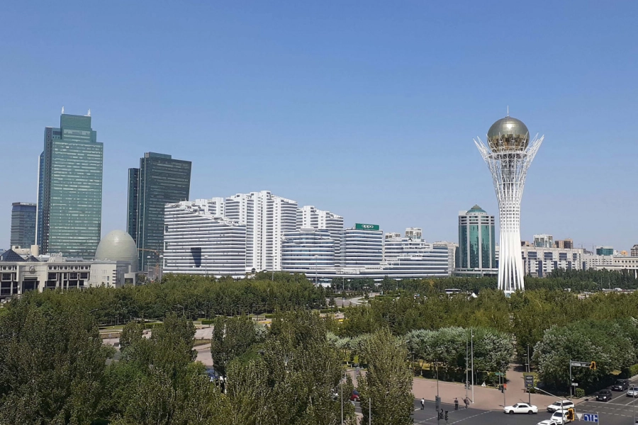 До +45 градусов на выходные: казахстанцев предупредили о сильной жаре 
