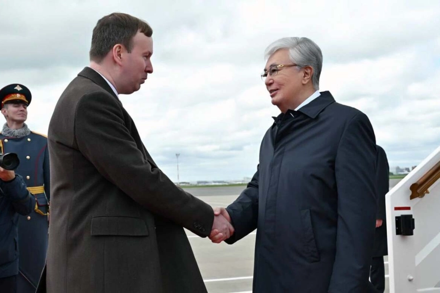 Президент Казахстана прибыл в Москву 