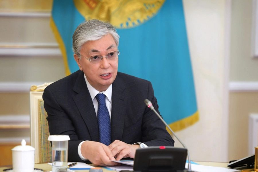 Президент Казахстана подписал Указ о продлении режима ЧП 
