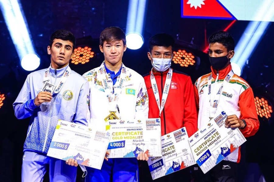 В Дубаи 8 юниоров-боксеров Казахстана стали чемпионами Азии 