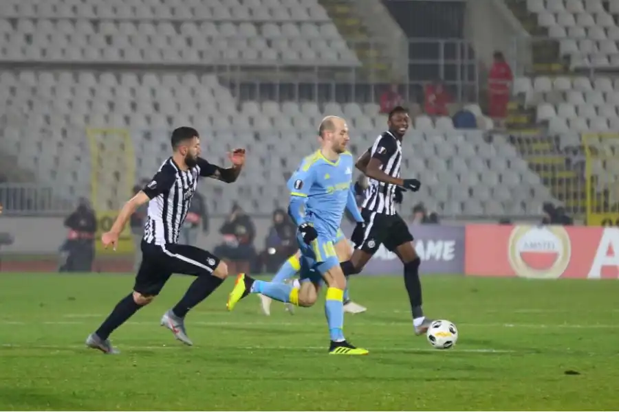 «Астана» завершила сезон поражением в Белграде 