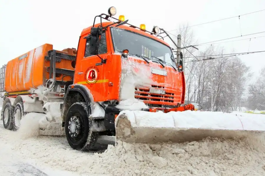 Городу Нур-Султан предоставят дополнительную технику из госматрезерва для уборки снега 