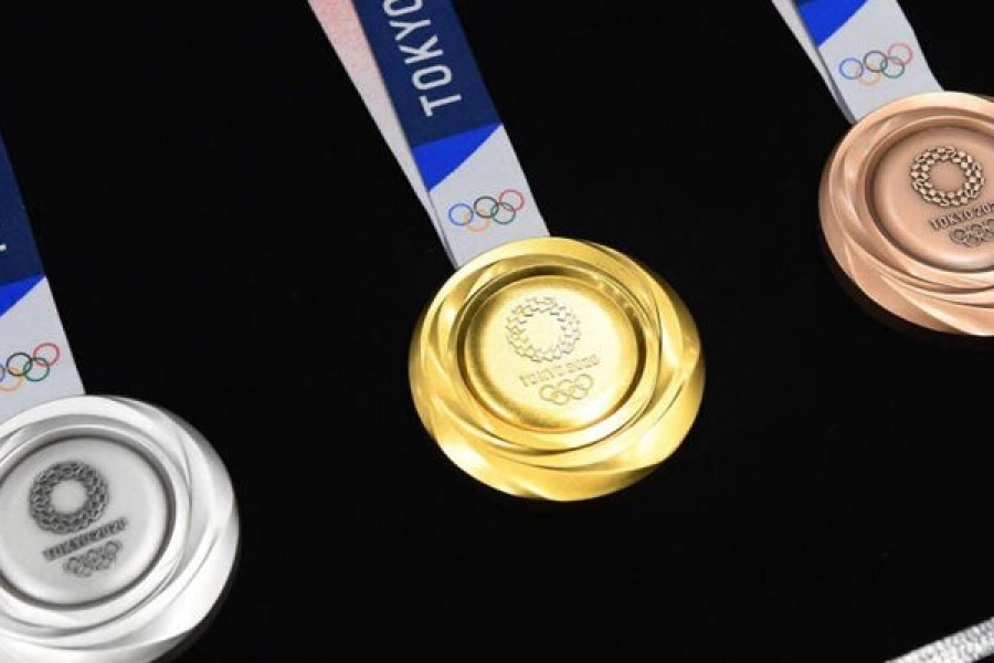 Медали для призёров Токио сделаны из вторсырья – фото 