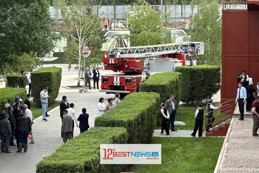 В здании Мажилиса сработало оповещение о возгорании 