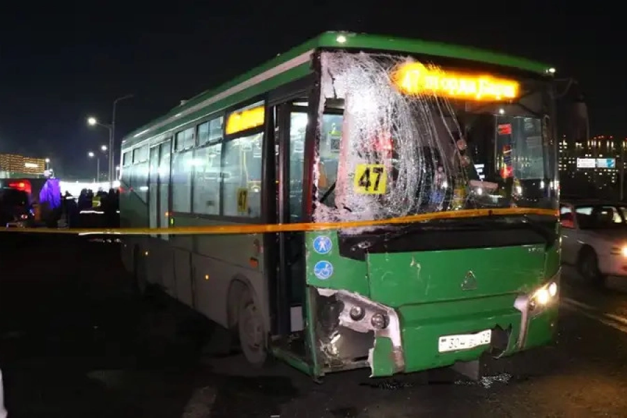 Смертельное ДТП с автобусом в Алматы: прокурор запросил для подсудимого 8 лет лишения свободы 