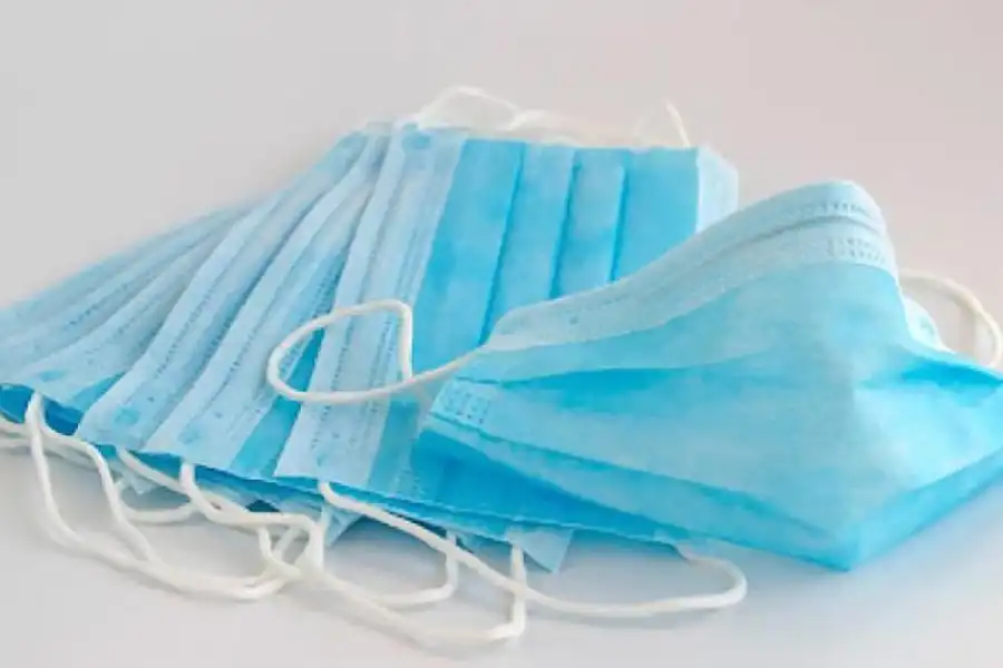 Акимат Нур-Султана сообщил о завозе масок и местах их продажи 