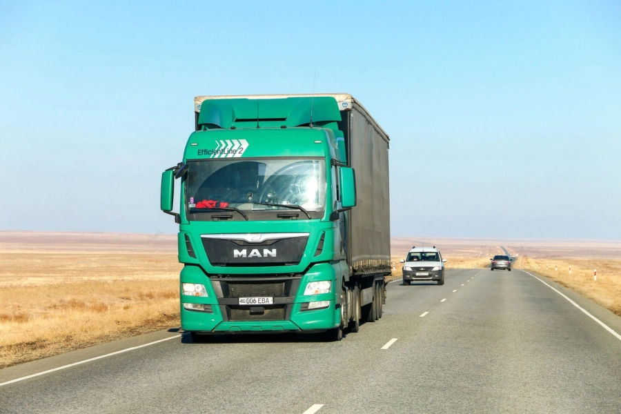 Главная транспортная прокуратура: приказ экс-главы МИИР ухудшил положение 6 тыс перевозчиков Казахстана 