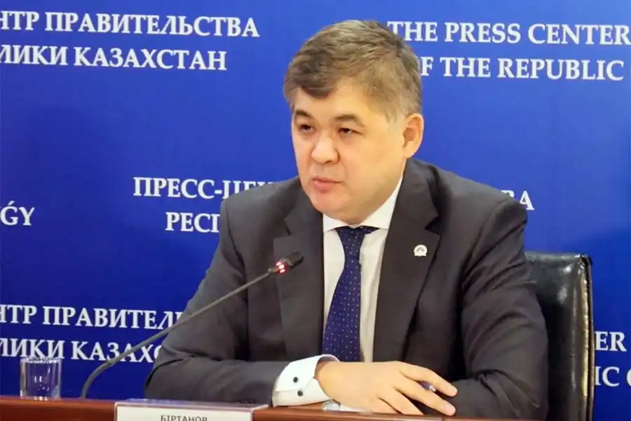 "Следите за своим здоровьем": Минздрав дла советы казахстанцам по защите от коронавируса 