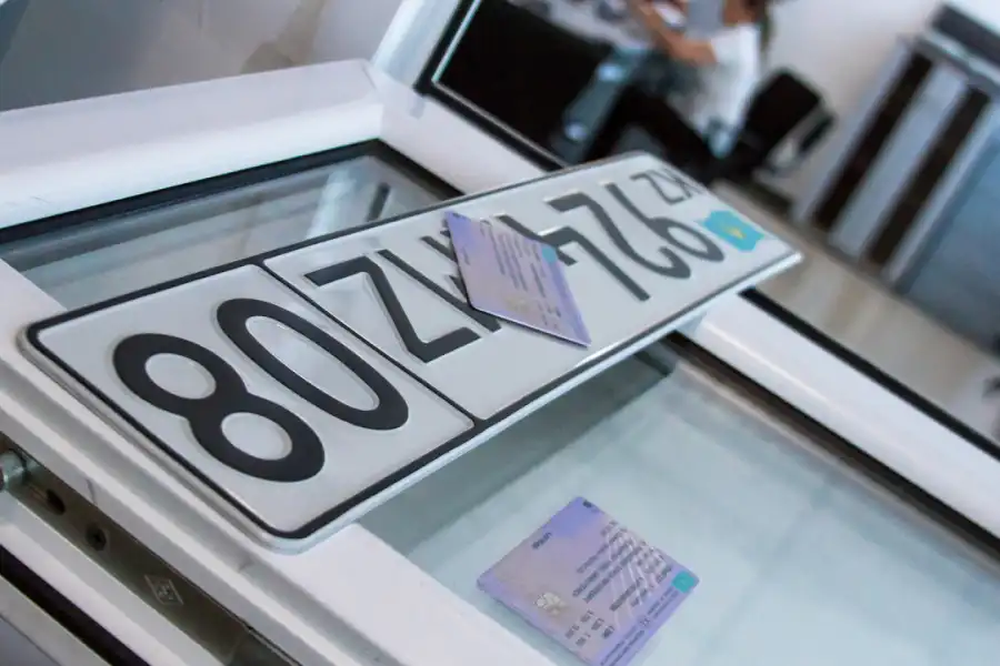 В Казахстане восстановили регистрацию авто в спецЦОНах 