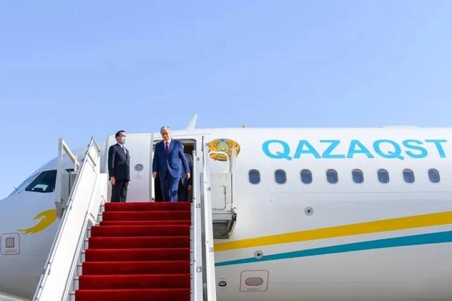 Президент Казахстана посетит Баку 