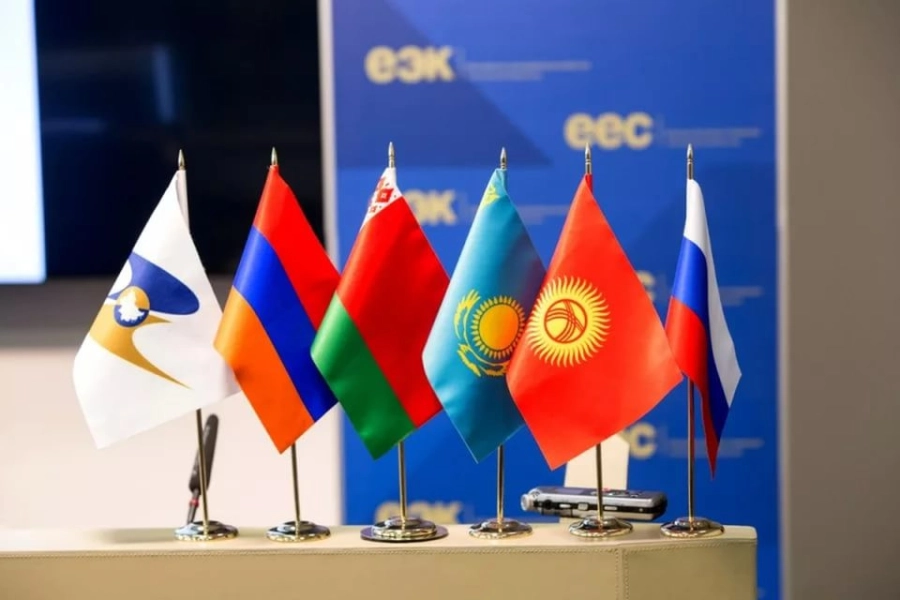 Токаев  высказался о членстве Казахстана в ЕАЭС 