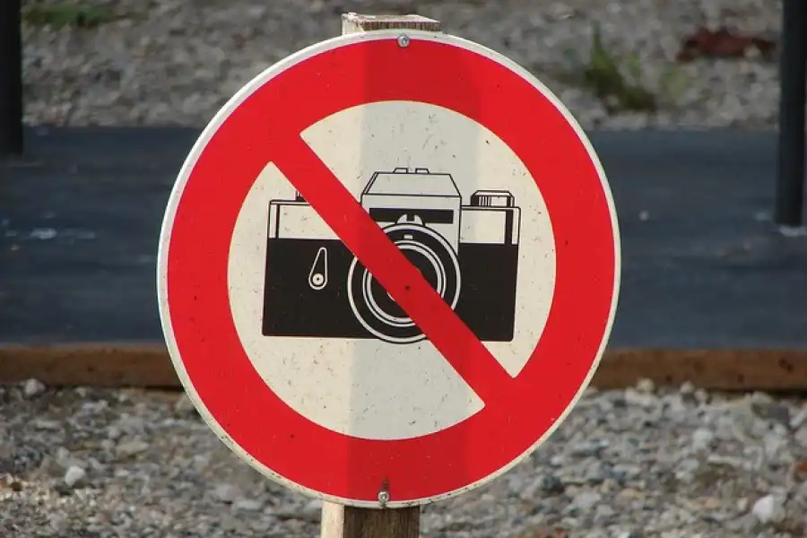 В Казахстане запретили любые съёмки в больницах и на карантинных объектах 