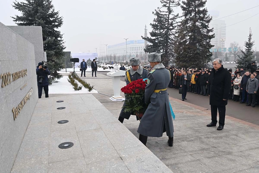Президент Казахстана открыл мемориал жертвам январских событий в Алматы 