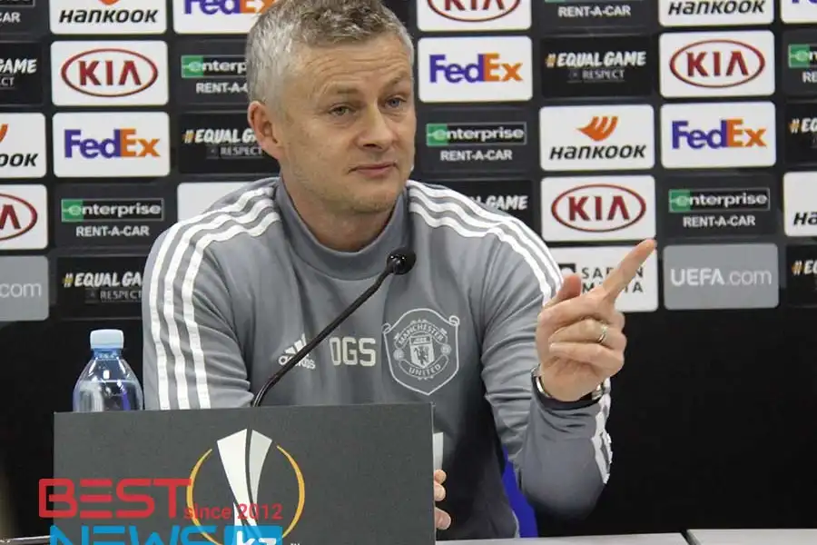 Тренер «Манчестер Юнайтед» прогнозировал счет на матч с «Астаной» 