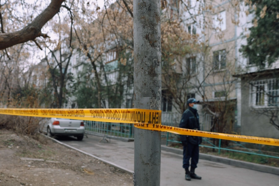 В Алматы половину работников переведут на дистанционный режим 