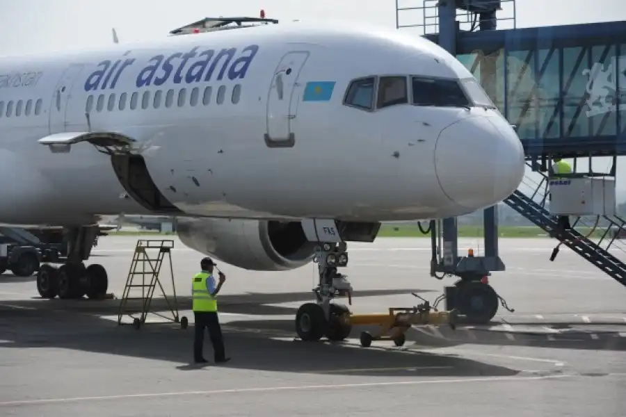 В «Air Astana» рассказали о порядке перелётов казахстанцев во время режима ЧП 