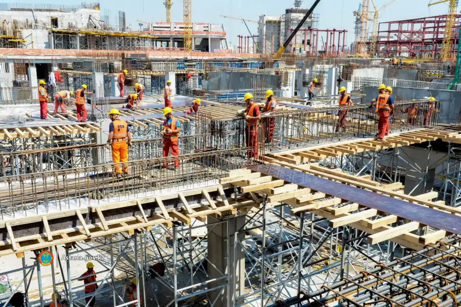 Китай, Турция, Индия: граждане каких стран больше всего трудится в Казахстане 