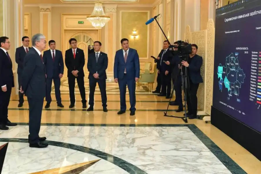 В министерствах Казахстана появятся цифровые офицеры 