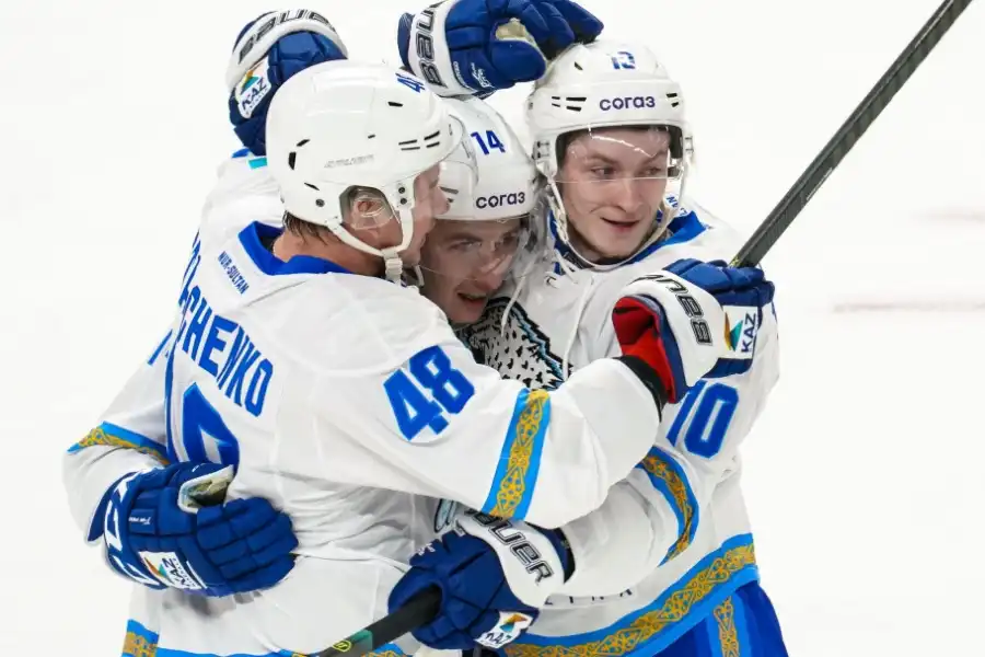 Никита Михайлис достиг рубежа в 100 очков в КХЛ 