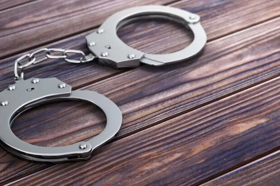 Жительницу Караганды взяли под арест за оскорбления и разжигание розни 