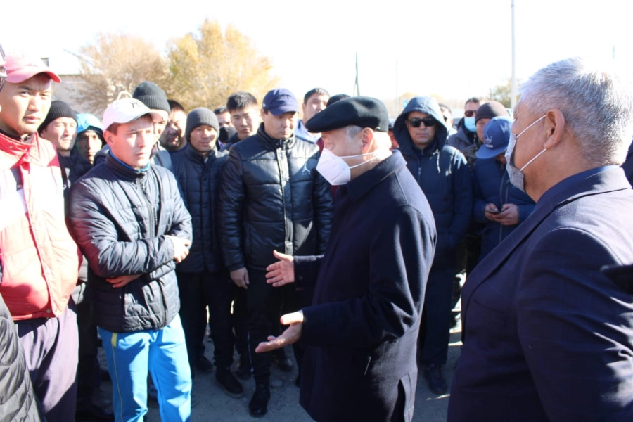 Даниал Ахметов рассказал о просьбе жителей села после смерти мужчины в отделении полиции 