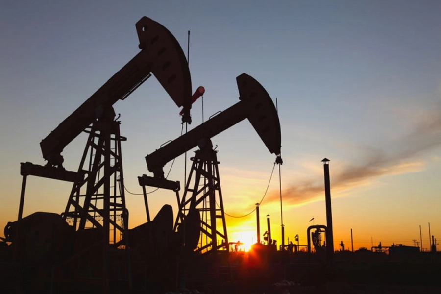 Нефтедобыча в Казахстане идёт по графику – Ногаев 