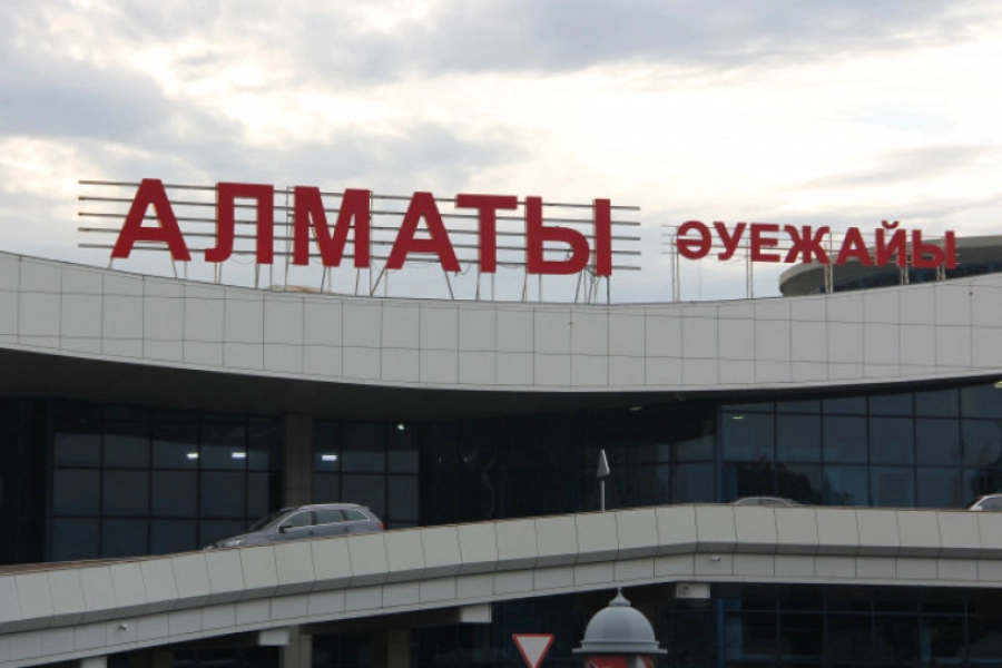 Информация о взрывчатке в аэропорту Алматы не подтвердилась - полиция 