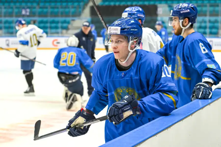 Назван состав сборной Казахстана на матч с Россией на турнире в Астане 