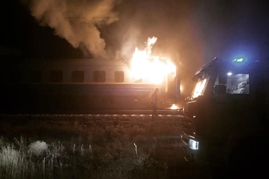 В вагоне поезда «Кызылорда-Семей» произошел пожар, спасено 34 пассажира - фото 