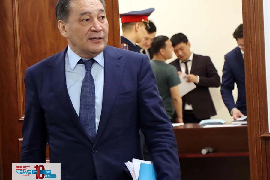 Указ Президента: Тугжанов освобожден от должности акима Актюбинской области 