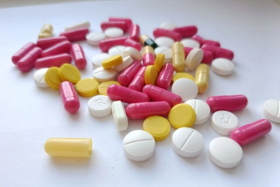 В Казахстане подешевели лекарства и онкопрепараты - Минздрав 