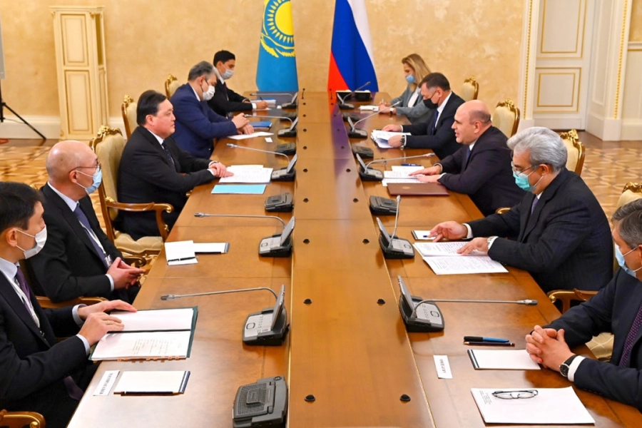 Мамин и Мишустин провели российско-казахстанские переговоры в Москве 