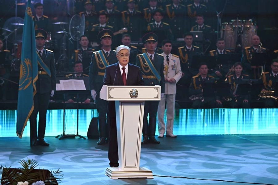 Поздравление Главы государства Касым-Жомарта Токаева с Днем защитника Отечества 