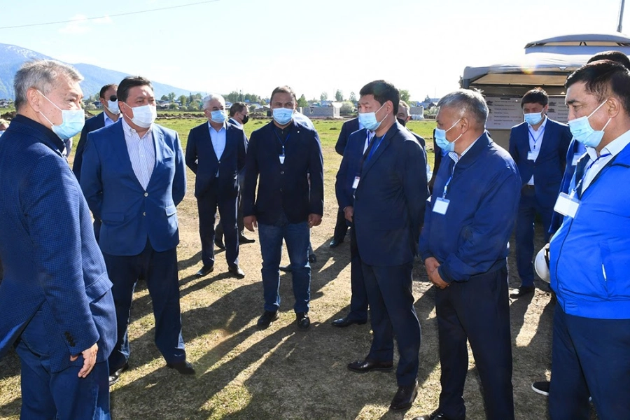 Премьер-Министр встретился с пострадавшими от пожара жителями Риддера 