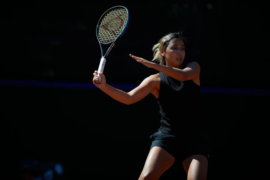 Дияс выиграла первый сет у Рыбакиной на AusOpen 