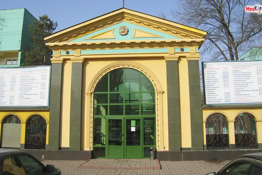 Минздрав начал расследование после заражения медиков в "Совминке" Алматы 