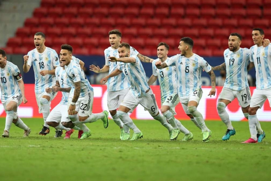 Аргентина вышла в финал Копа Америка, обыграв Колумбию – highlights 