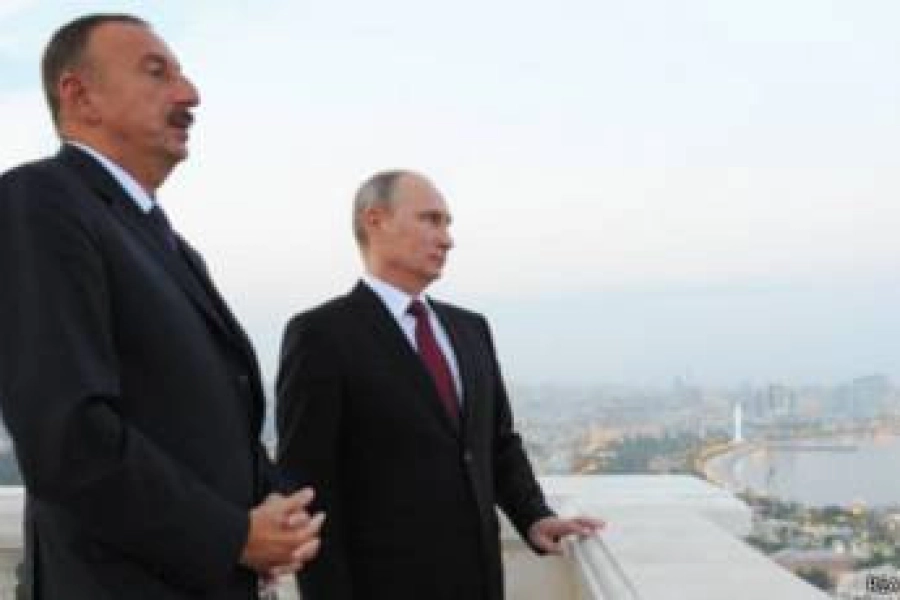 Ильхам Алиев сообщил Владимиру Путину о невозможности приехать на Парад Победы 