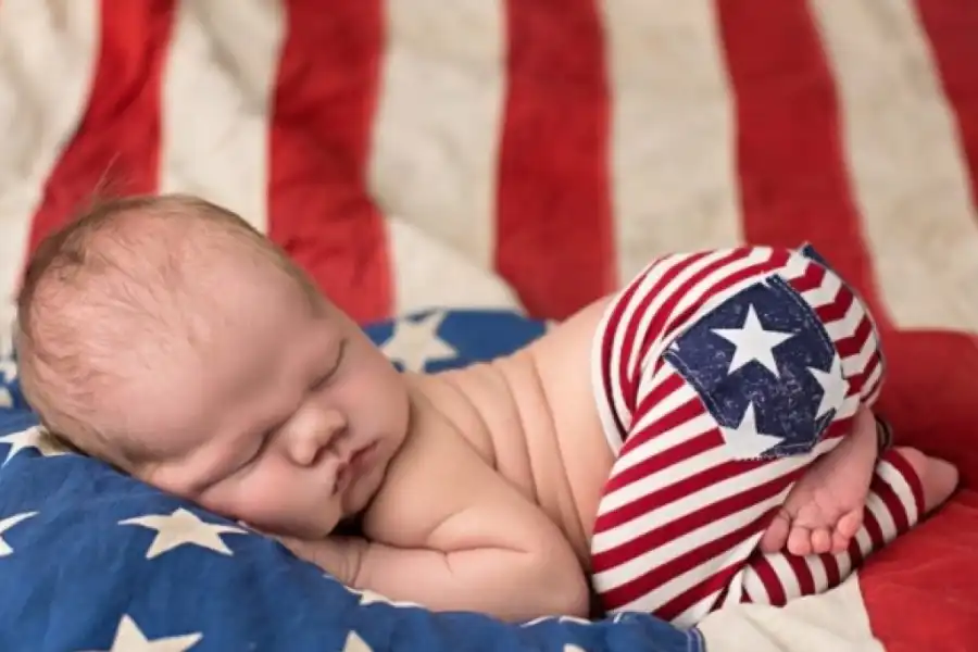 США ужесточат выдачу виз для приезжающих рожать 